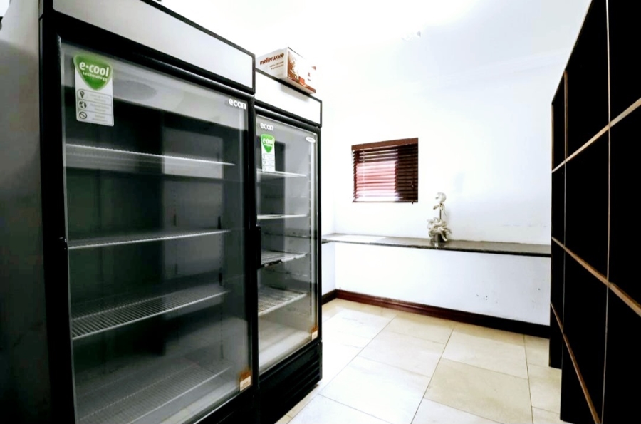 4 Bedroom Property for Sale in Rustenburg Central North West